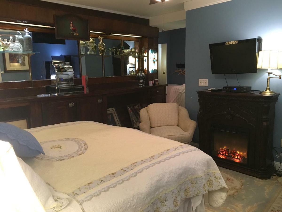 The Red Hook Country Inn, An "Old Rhinebeck" Bed & Breakfast Экстерьер фото