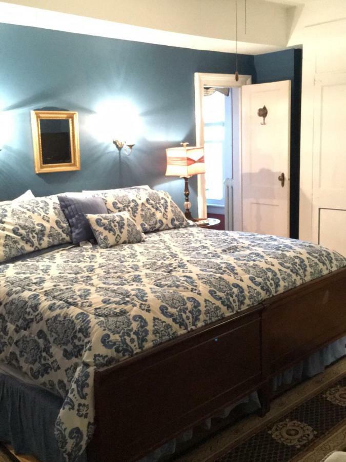 The Red Hook Country Inn, An "Old Rhinebeck" Bed & Breakfast Экстерьер фото