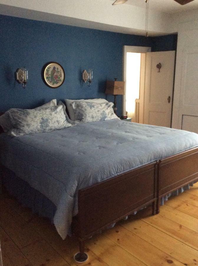 The Red Hook Country Inn, An "Old Rhinebeck" Bed & Breakfast Экстерьер фото